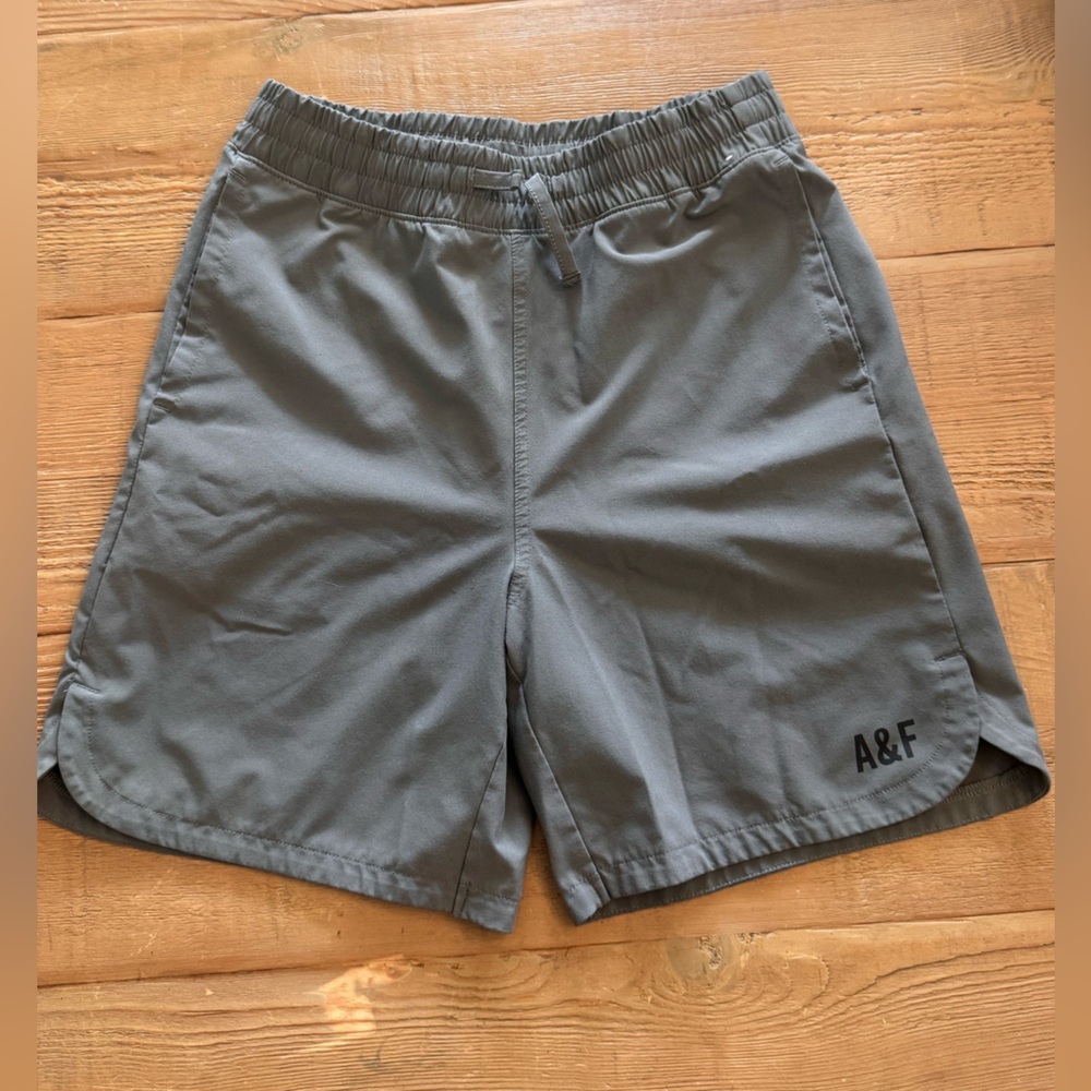 Abercrombie Kids - boys grey Athletic Shorts